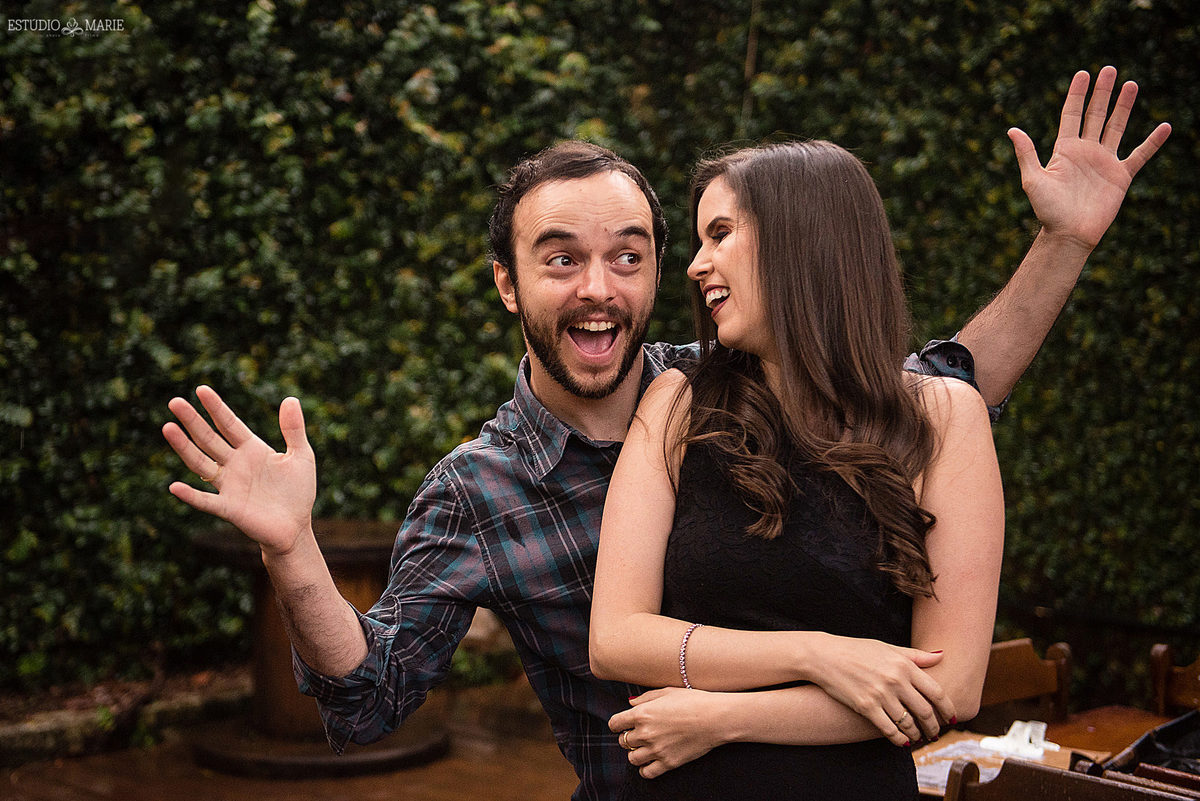 ensaio namoro, pre wedding, ensaio de casal, fotografia externa, ensaio externo, centro historico sao joao del rei , casando em mg  estudio marie foto e filmes, ensaio cafeteria, kong food bar,ensaio fotografico em bar,ensaio buteco