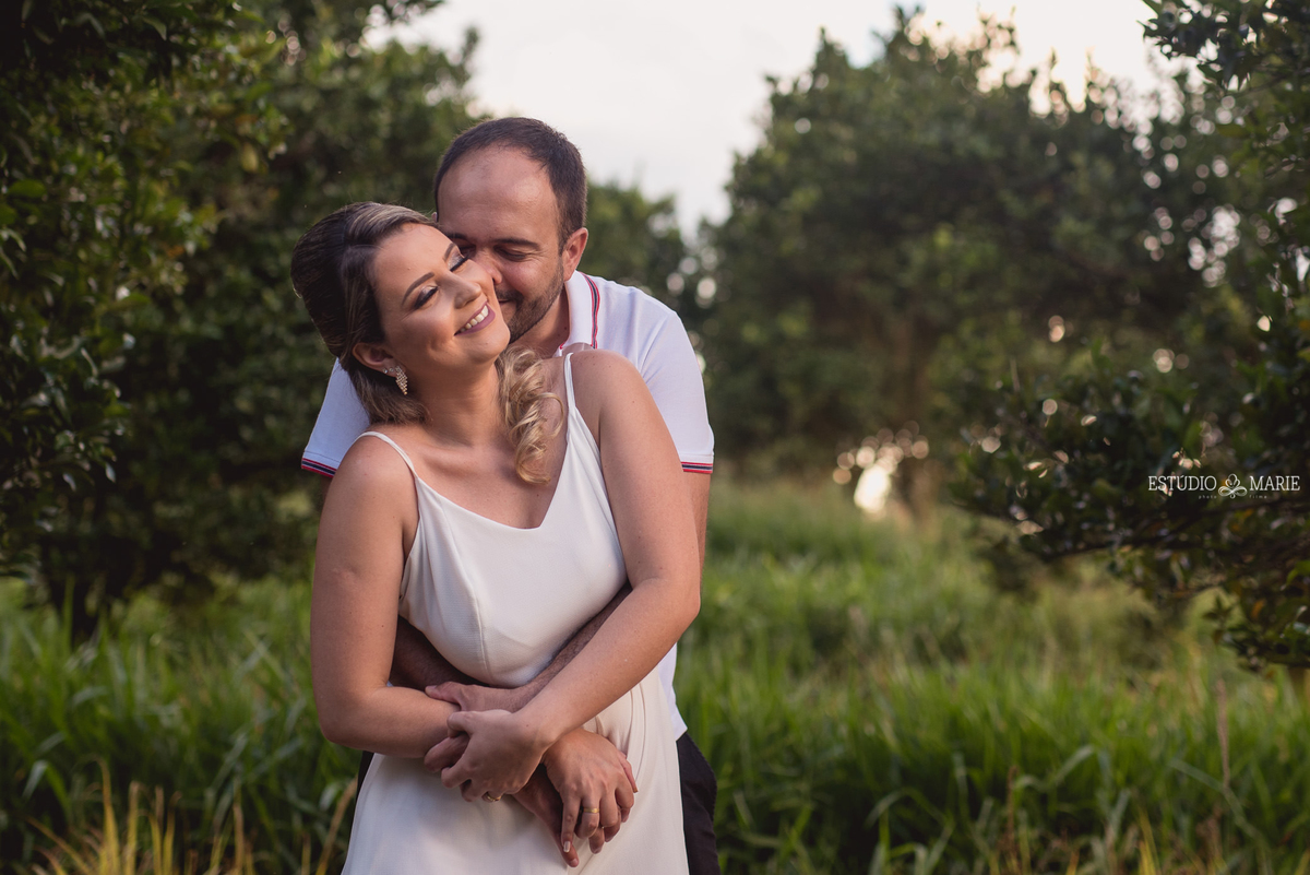 ensaio de namoro pré casamento pré wedding, tiradentes mg, bichinho, prados, ensaio em plantação, casamento em mg, casando em mg, ensaio fotografico entardecer, e-session,dani silva makeup , serra de tiradentes,  engengement session,save the date