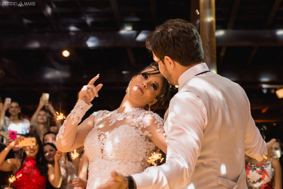 destination wedding,  wedding dress, inspiration photographers, casamento do ano, wedding day, casa fonbart,igreja matriz santo antonio, buffet cecilia resgalla, casando em tiradentes, requinte festas, noiva grávida, dani silva make,madrinhas mesma cor