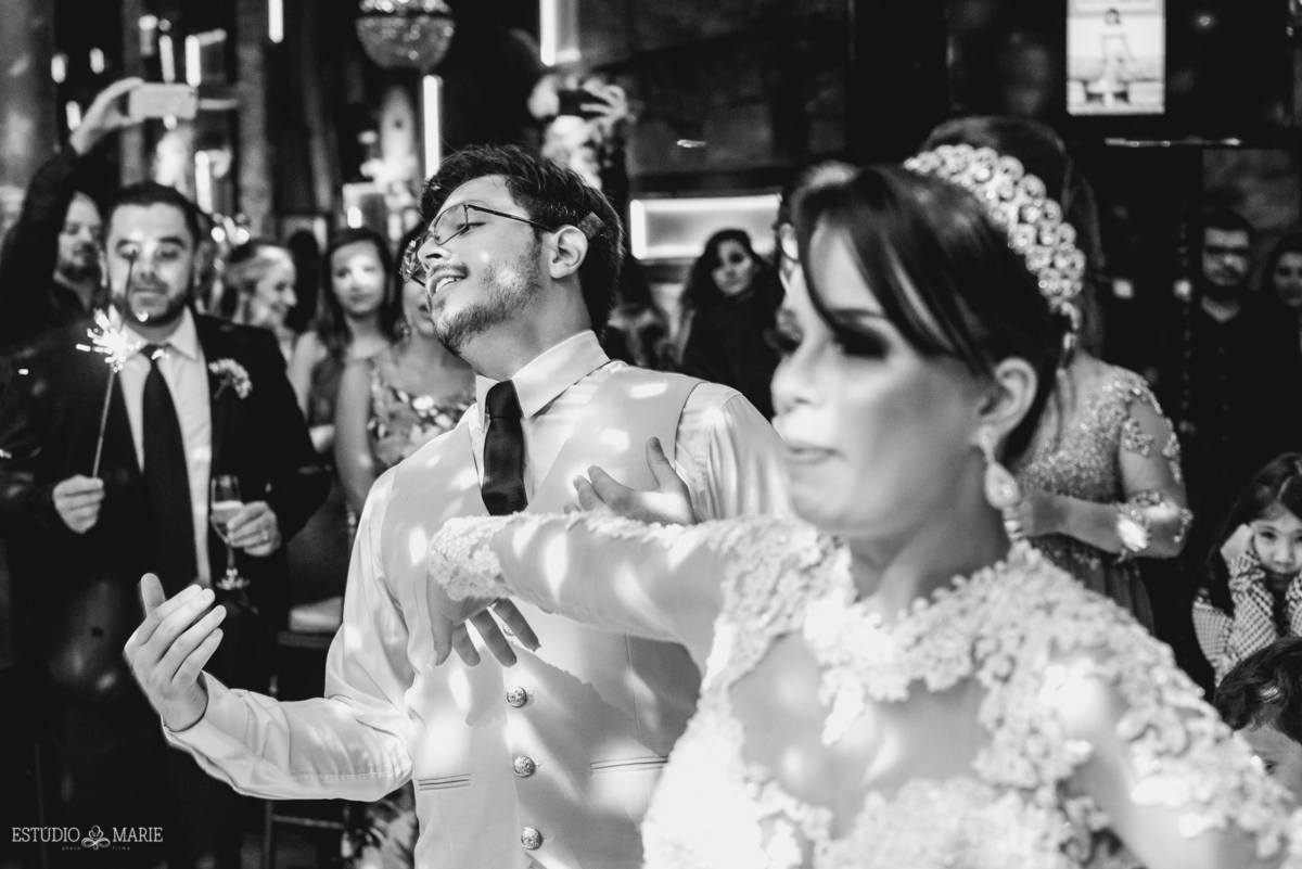 destination wedding,  wedding dress, inspiration photographers, casamento do ano, wedding day, casa fonbart,igreja matriz santo antonio, buffet cecilia resgalla, casando em tiradentes, requinte festas, noiva grávida, dani silva make,madrinhas mesma cor