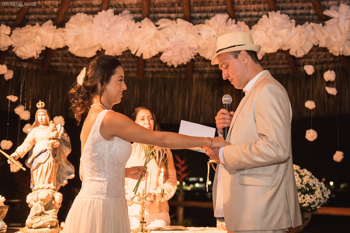 destination wedding,  wedding dress, inspiration photographers, casamento do ano, wedding day, casando na praia, casamento na praia, hotel quinta do ouro, haus bier, mini wedding,edu nepomuceno, arraial da ajuda, casamento bahia, casamento trancoso