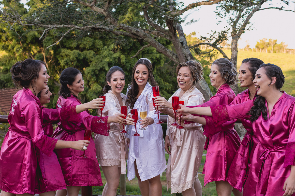 destination wedding,  wedding dress, inspiration photographers, casamento do ano, wedding day, ,igreja matriz santo antonio, casa fonbart, make bela, wedding ideas, casando em tiradentes, vestido de noiva, casamento igreja historica, madrinhas iguais 