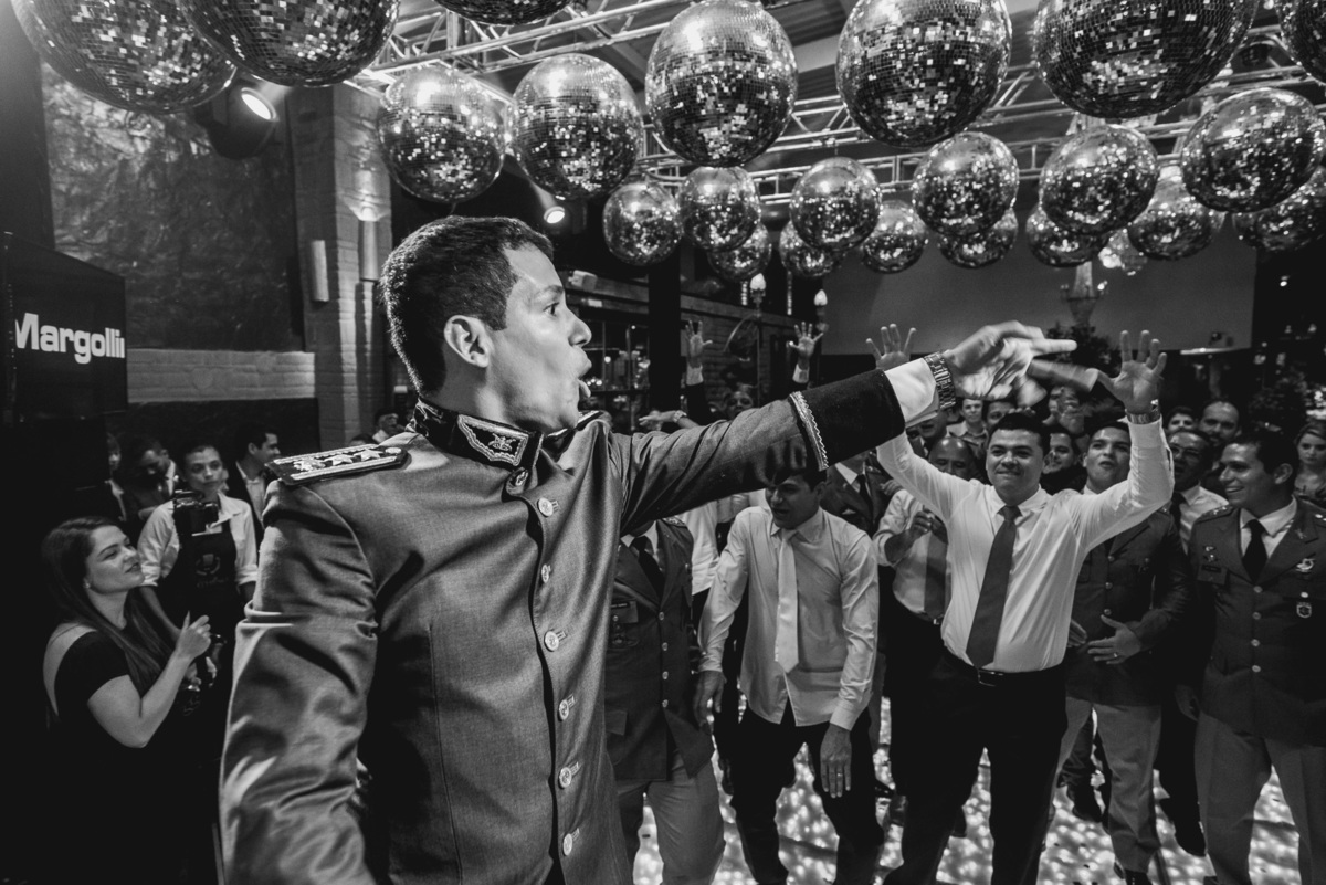 destination wedding,  wedding dress, inspiration photographers, casamento do ano, wedding day, ,igreja matriz santo antonio, casa fonbart, make bela, wedding ideas, casando em tiradentes, vestido de noiva, casamento igreja historica, madrinhas iguais 