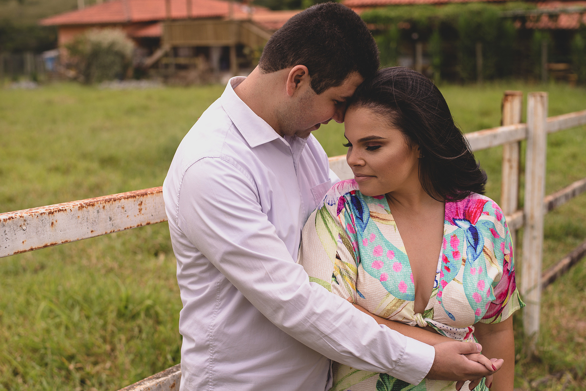 ensaio de namoro, pré casamento, pré wedding, tiradentes mg, casamento em mg, casando em mg, e-session,serra de tiradentes,  engengement session,save the date, ensaio na estrada, wedding day, cachoeira tiradentes, ensaio de casal