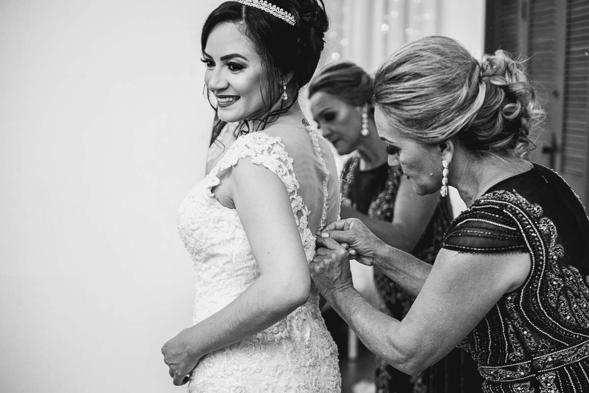 make bela,vestido de noiva giulliano oliva, guybuffet, casamento igreja do carmo, destination wedding, dj nilo jf, wedding ideas, casamento a noite, vestido sob medida, festa de casamento, casando em mg, vestidos madrinhas azul tiffany, wedding dream,