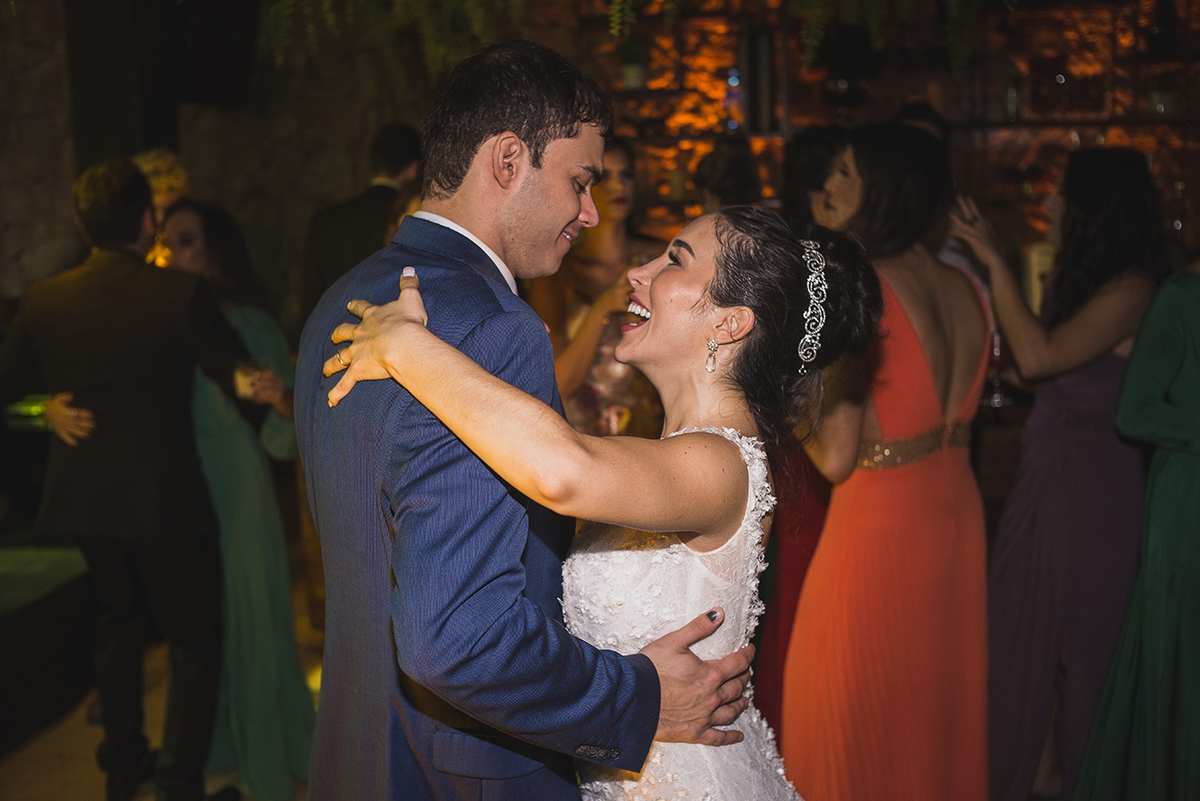 casamento,requinte festas, estudio marie foto e filmes, Tiradentes mg, destination wedding,  wedding dress, inspiration photographers, casamento do ano, wedding day, , pousada brisa da serra, buffet monica jacinto, festa de casamento, tiradentes