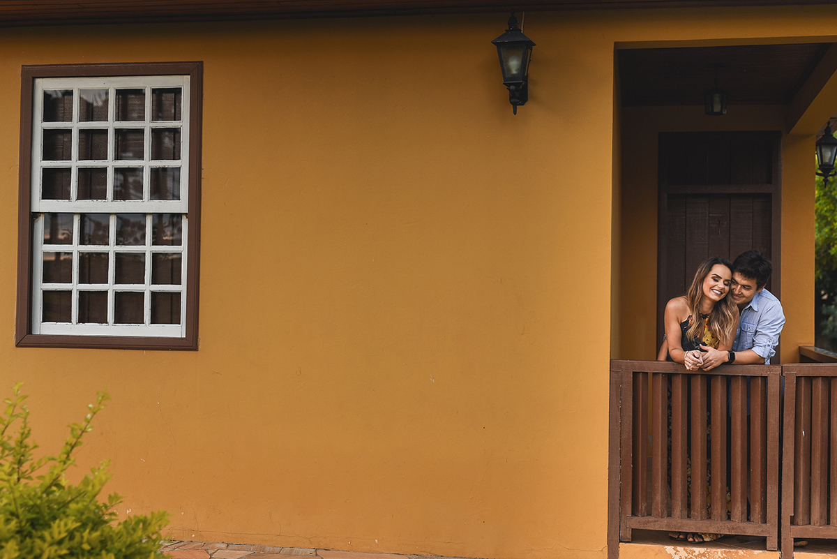 ensaio namoro, pre wedding, ensaio de casal, fotografia externa, ensaio externo, fazenda, prados, fotografia de casamento, casando em mg, save the date estudio marie foto e filmes, make bella