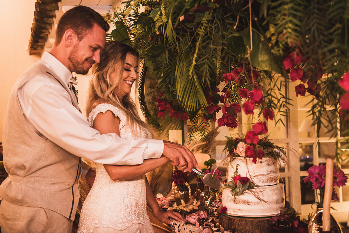 destination wedding,  wedding dress, inspiration photographers, casamento do ano, wedding day, casando na praia, casamento na praia, do bosque wedding, mini wedding,anaraisa mariana makeup, praia do canto, casamento buzios, casamento angra, casando no RJ