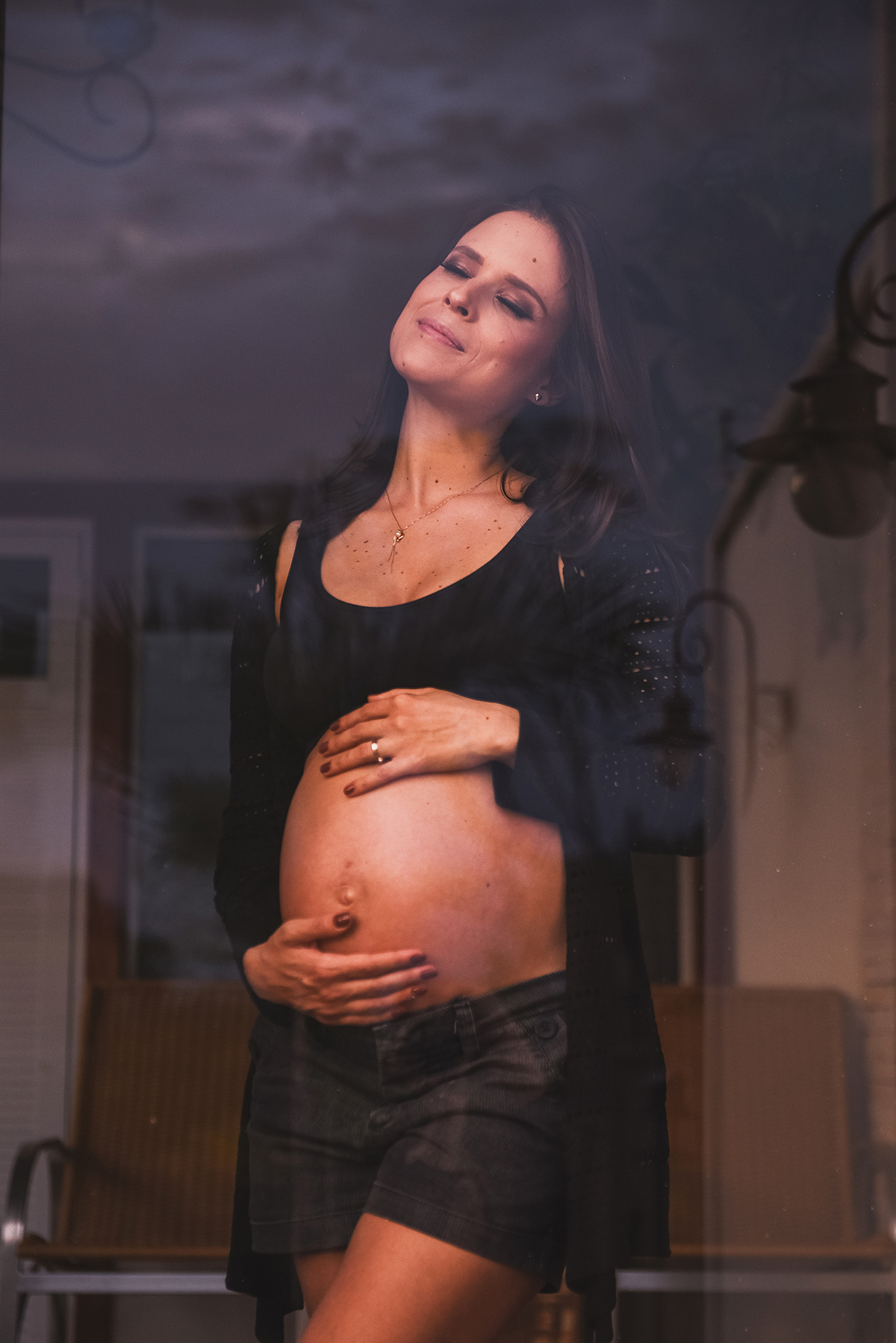 ensaio de gestante, pregant session, fotografia externa, ensaio fotografico, estudio marie, baby, mae primeira viagem, fotografia de familia, gestantes, lifestyle session, ensaio fotografico em casa