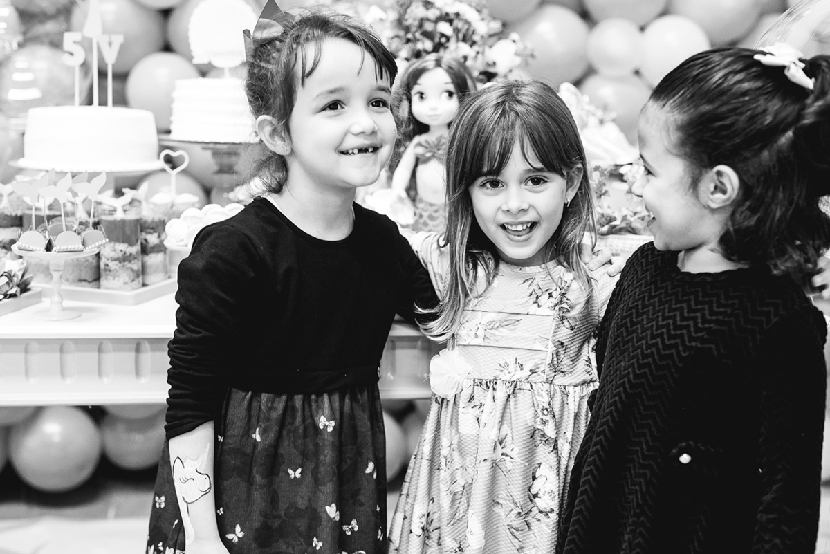 aniversario infantil, niver de crianca, niver pequena sereia, decoração pequena sereia, josefina scrap, buffet cecilia resgalla, divertkids, recreação festa, brincadeira criança, festa de criança, docinhos personalizados, estudio marie baby