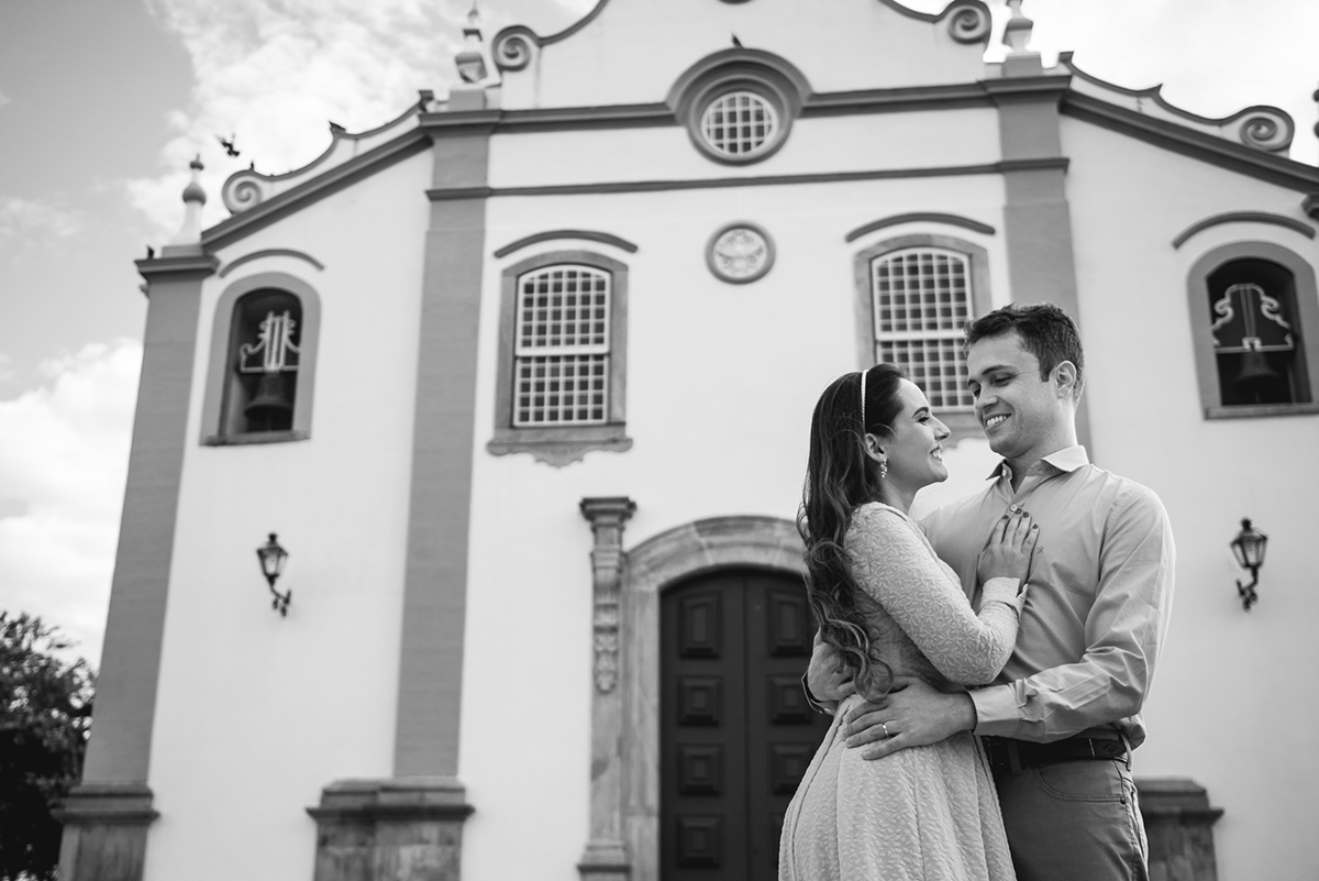 ensaio de namoro, pré casamento pré wedding, tiradentes mg, casamento em mg, casando em mg, ensaio fotografico entardecer, e-session,serra de tiradentes,  engengement session,save the date, centro historico tiradentes, wedding day