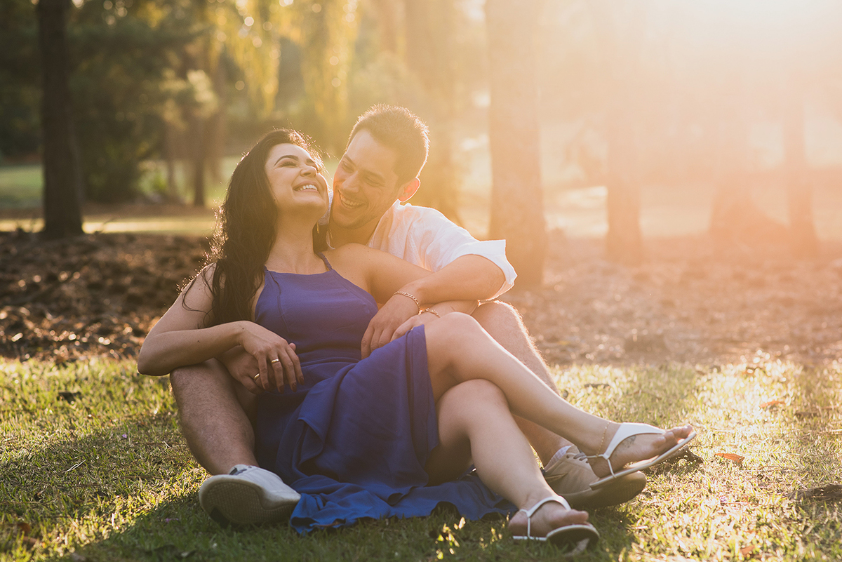 ensaio de namoro, pré casamento pré wedding, tiradentes mg, casamento em mg, casando em mg, ensaio fotografico entardecer, e-session,garden hill hotel,  engengement session,save the date, carro antigo casamento, wedding day, 