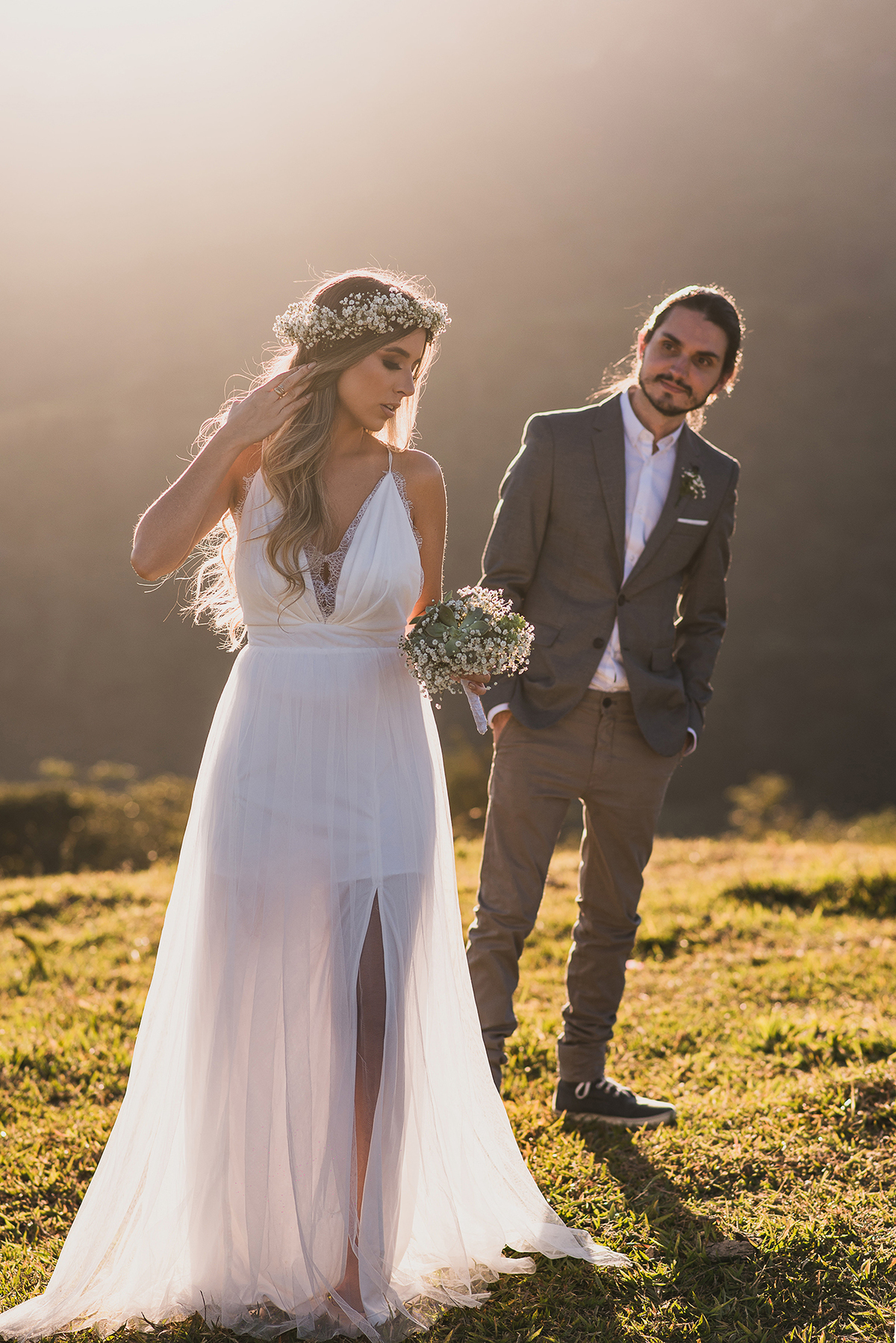 ensaio namoro, pre wedding, ensaio de casal, ensaio externo, centro historico tiradentes mg, e-session, fotografia de casamento casando em mg, casamento em bh, save the date, estudio marie foto e filmes, serra sao jose, engagement session, serra sao jose