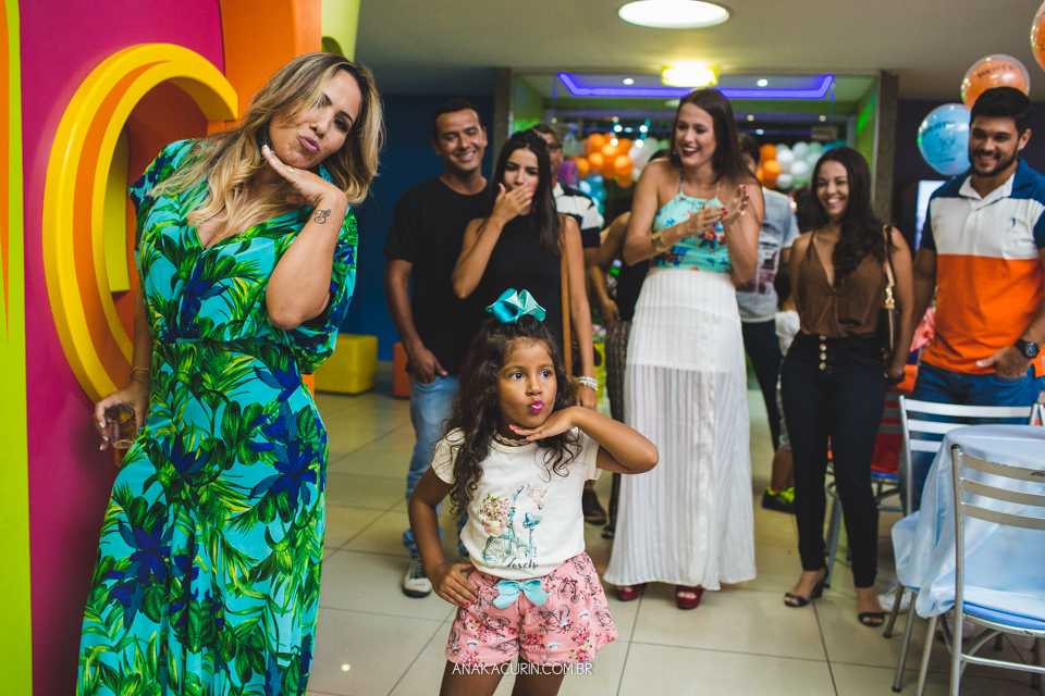 Festa de 1 ano do Bento, com o tema Aviador, fotografada por Ana Kacurin, no Rio de Janeiro