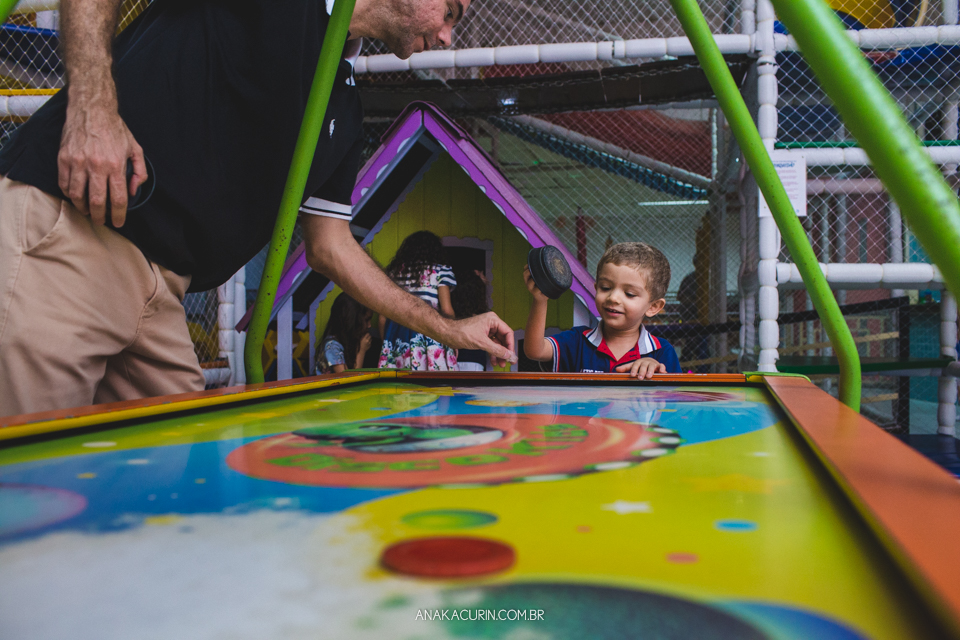 Festa de 1 ano do Bento, com o tema Aviador, fotografada por Ana Kacurin, no Rio de Janeiro