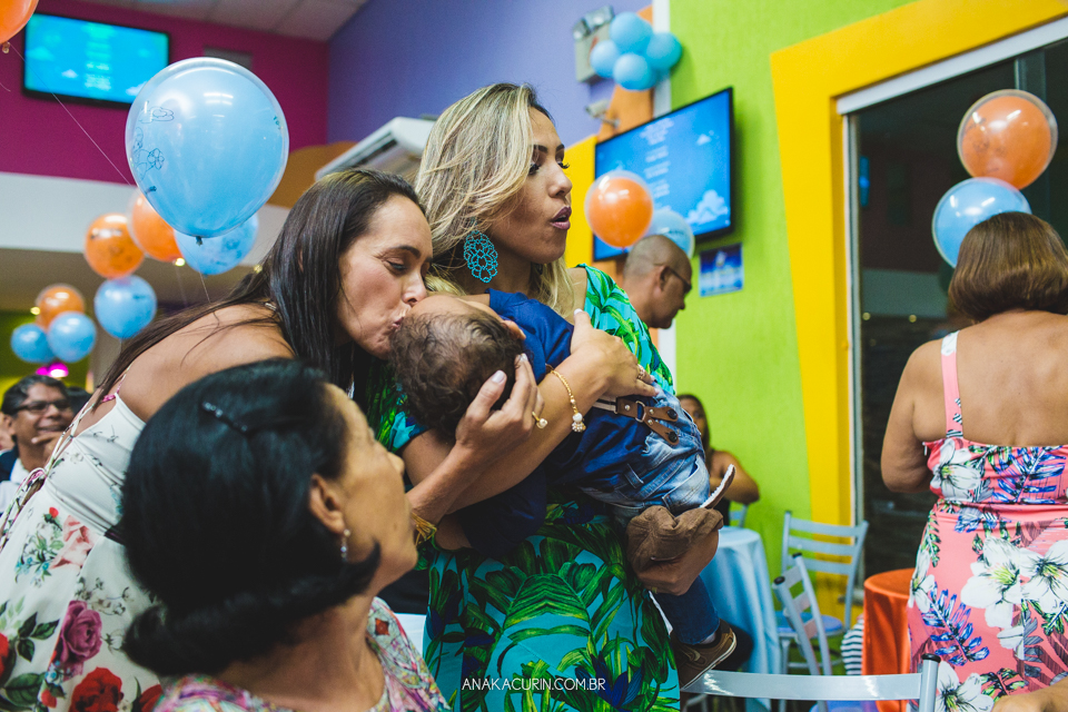 Festa de 1 ano do Bento, com o tema Aviador, fotografada por Ana Kacurin, no Rio de Janeiro