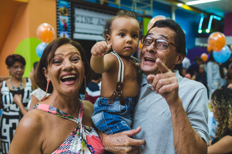 Festa de 1 ano do Bento, com o tema Aviador, fotografada por Ana Kacurin, no Rio de Janeiro