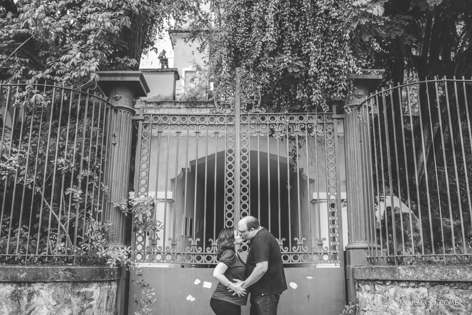 Ensaio de gestante / fotografia de gestante do Gabriel Beluga e Ana Carolina no PArque das Ruínas no Rio de Janeiro RJ, enquanto eles esperavam ansiosamente a Maria Gabriela.