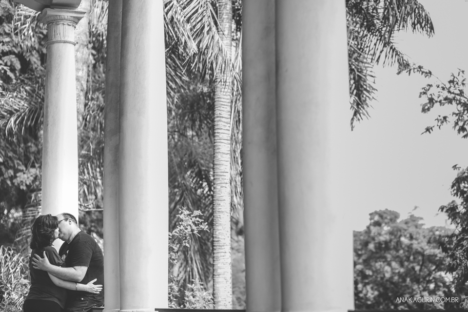 Ensaio de gestante / fotografia de gestante do Gabriel Beluga e Ana Carolina no PArque das Ruínas no Rio de Janeiro RJ, enquanto eles esperavam ansiosamente a Maria Gabriela.