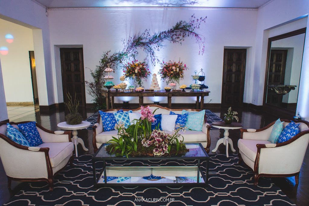 Decoração de casamento do casal de noivos Larissa e Daniel, feita pela Oh Lindeza no Solar Real em Santa Teresa