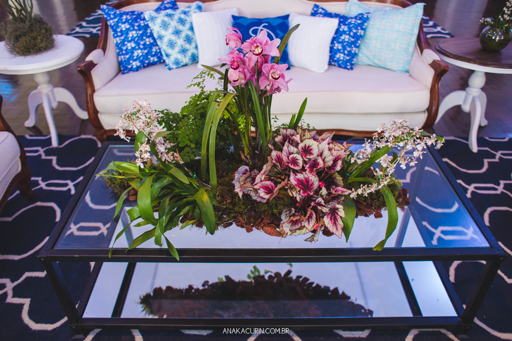 Decoração de casamento do casal de noivos Larissa e Daniel, feita pela Oh Lindeza no Solar Real em Santa Teresa