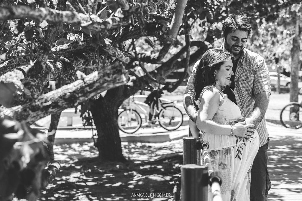 Ensaio gestante Flávia e Fábio na Lagoa Rodrigo de Freitas com Simba cachorro