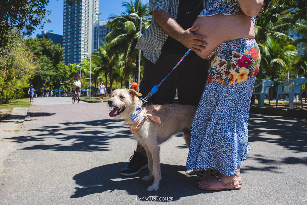 Ensaio gestante Flávia e Fábio na Lagoa Rodrigo de Freitas com Simba cachorro