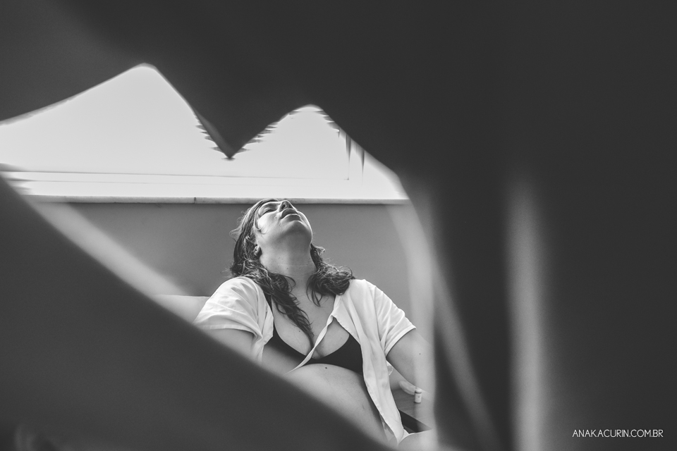 Parto natural hospitalar de Zion, filhos de Eduardo e Márcia Fernandes, fotografado por Ana Kacurin no Rio de Janeiro