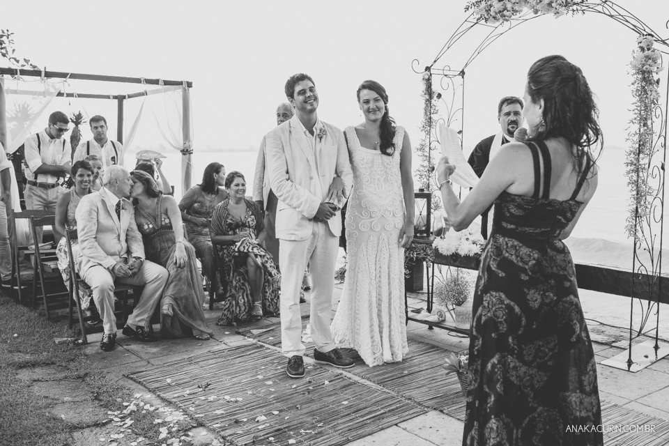 casamento, wedding, casório, casando, casar, yucas, buzios, rj, brazil, fotografia, fotografia de casamento, ana kacurin, praia, casamento na praia, bem assessorados, kim derick filmes, captain's buffet, rik carvalho, casamento de dia, casamento ao ar liv
