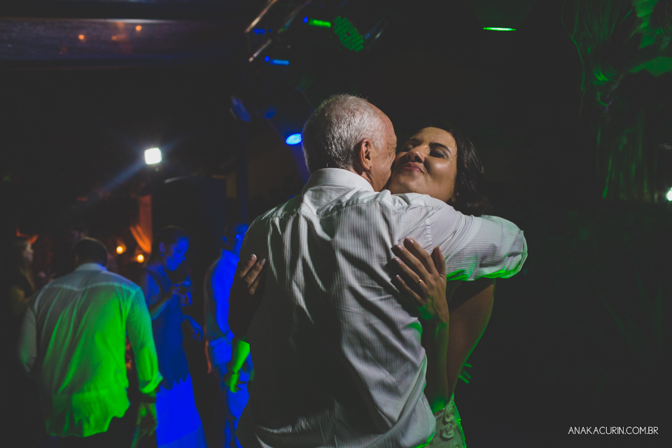 casamento, wedding, casório, casando, casar, yucas, buzios, rj, brazil, fotografia, fotografia de casamento, ana kacurin, praia, casamento na praia, bem assessorados, kim derick filmes, captain's buffet, rik carvalho, casamento de dia, casamento ao ar liv