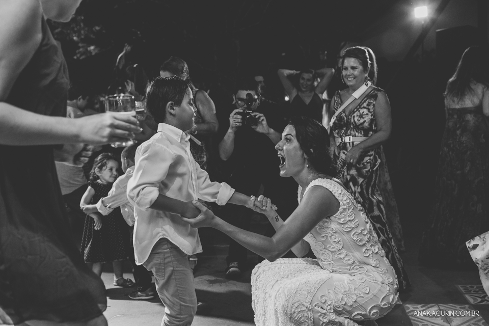 casamento, wedding, casório, casando, casar, yucas, buzios, rj, brazil, fotografia, fotografia de casamento, ana kacurin, praia, casamento na praia, bem assessorados, kim derick filmes, captain's buffet, rik carvalho, casamento de dia, casamento ao ar liv