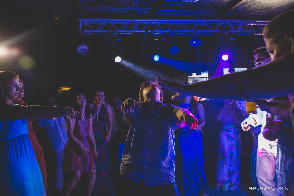 casamento, wedding, casório, casando, casar, yucas, buzios, rj, brazil, fotografia, fotografia de casamento, ana kacurin, praia, casamento na praia, bem assessorados, kim derick filmes, captain's buffet, rik carvalho, casamento de dia, casamento ao ar liv