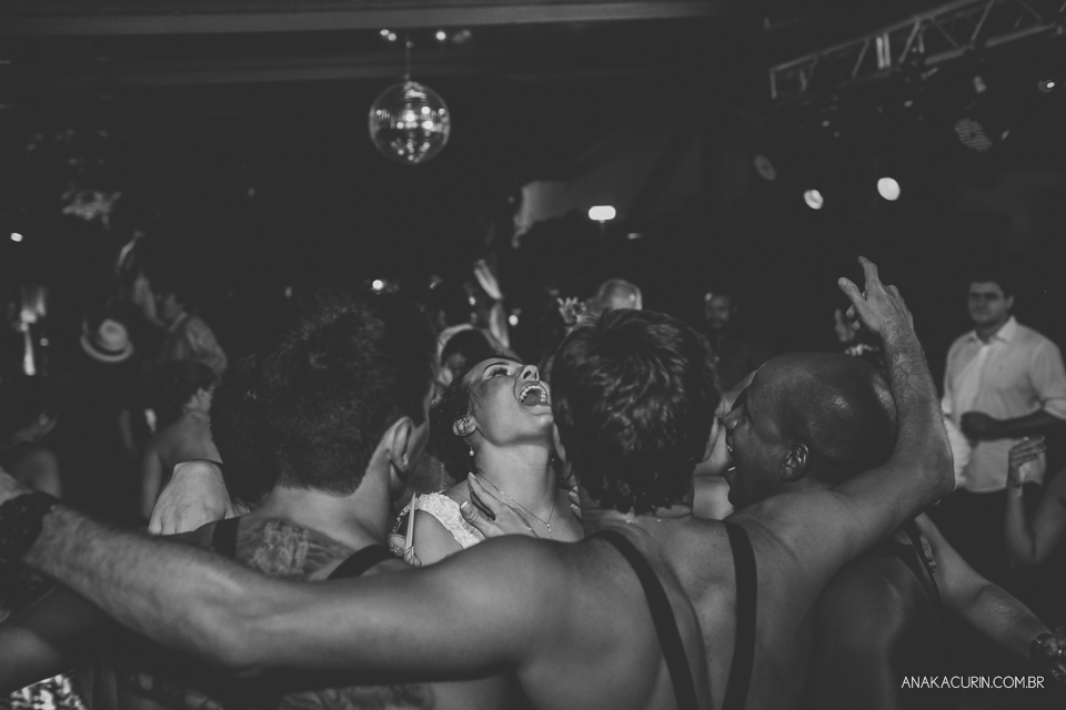 casamento, wedding, casório, casando, casar, yucas, buzios, rj, brazil, fotografia, fotografia de casamento, ana kacurin, praia, casamento na praia, bem assessorados, kim derick filmes, captain's buffet, rik carvalho, casamento de dia, casamento ao ar liv