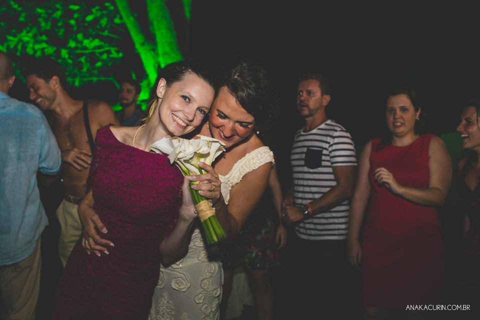 casamento, wedding, casório, casando, casar, yucas, buzios, rj, brazil, fotografia, fotografia de casamento, ana kacurin, praia, casamento na praia, bem assessorados, kim derick filmes, captain's buffet, rik carvalho, casamento de dia, casamento ao ar liv