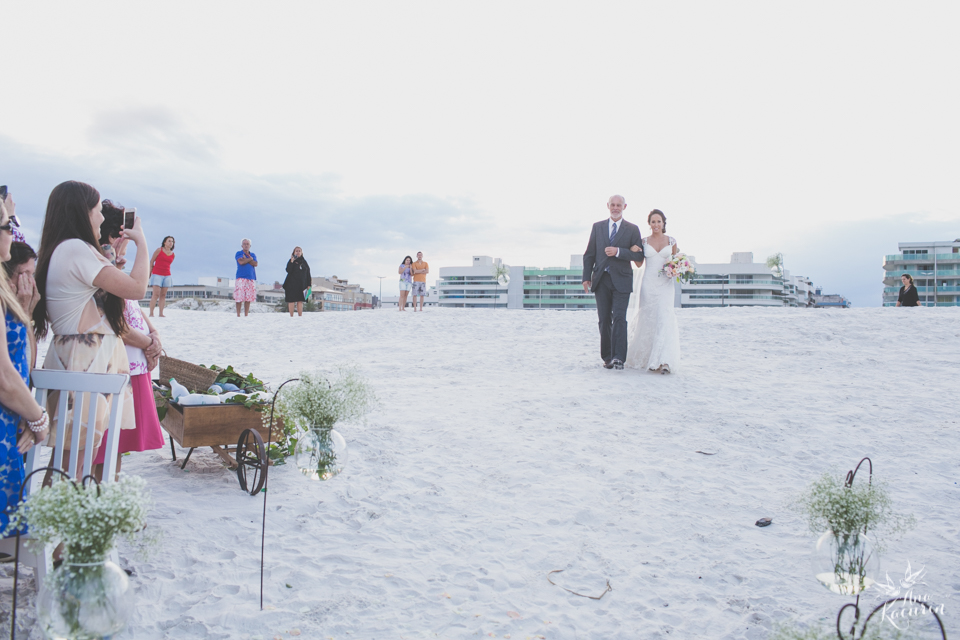 casamento, wedding, casório, casar rj, noivas rj, noiva, noivo, praia, casamento na praia, beach, beach wedding, destination wedding, Yanne, Erik, Cabo Frio, Praia das Dunas, Buzios, Kim Derick Filmes, Ana Kacurin, cerimônia, ceremony, cerimônia na praia,