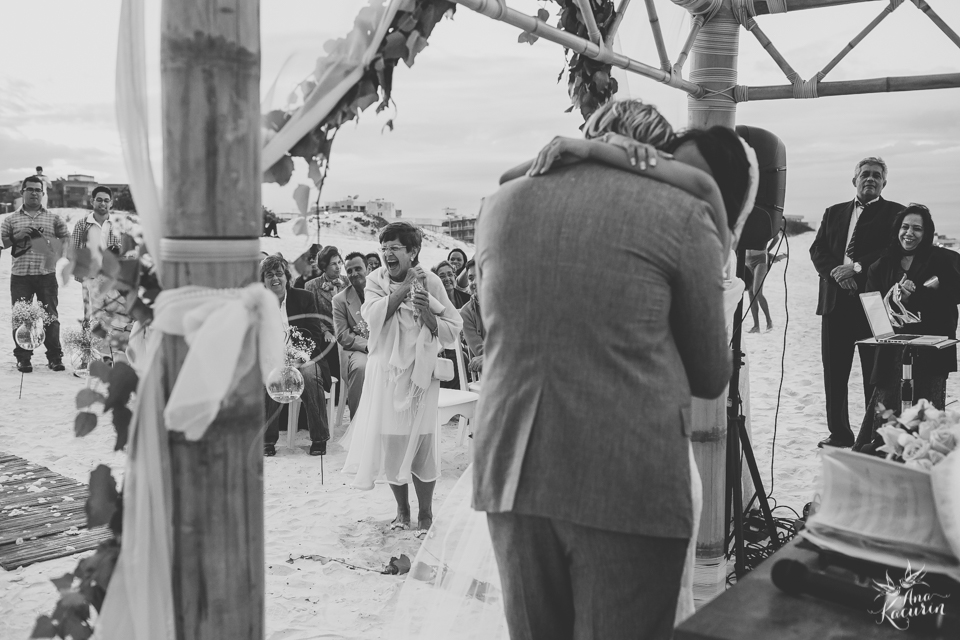 casamento, wedding, casório, casar rj, noivas rj, noiva, noivo, praia, casamento na praia, beach, beach wedding, destination wedding, Yanne, Erik, Cabo Frio, Praia das Dunas, Buzios, Kim Derick Filmes, Ana Kacurin, cerimônia, ceremony, cerimônia na praia,