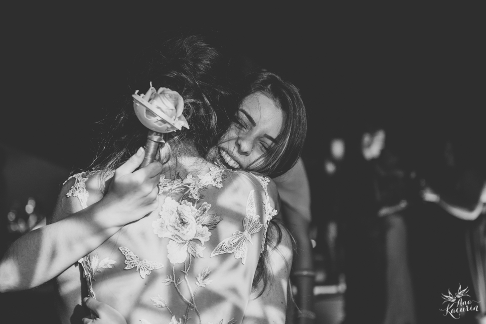 casamento, wedding, casório, casar rj, noivas rj, noiva, noivo, praia, casamento na praia, beach, beach wedding, destination wedding, Yanne, Erik, Cabo Frio, Praia das Dunas, Buzios, Kim Derick Filmes, Ana Kacurin, decor, luzes decorativas, vagalumes e pi