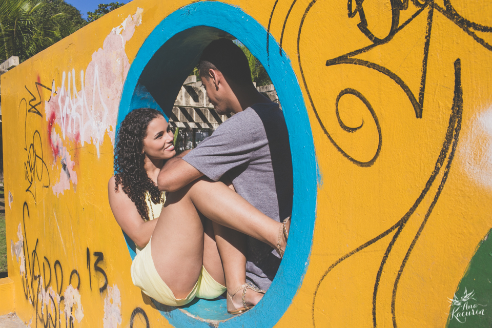 Ensaio de casal fotografado por Ana Kacurin no Parque dos PAtins na Lagoa Rodrigo de Freitas no Rio de Janeiro - RJ.