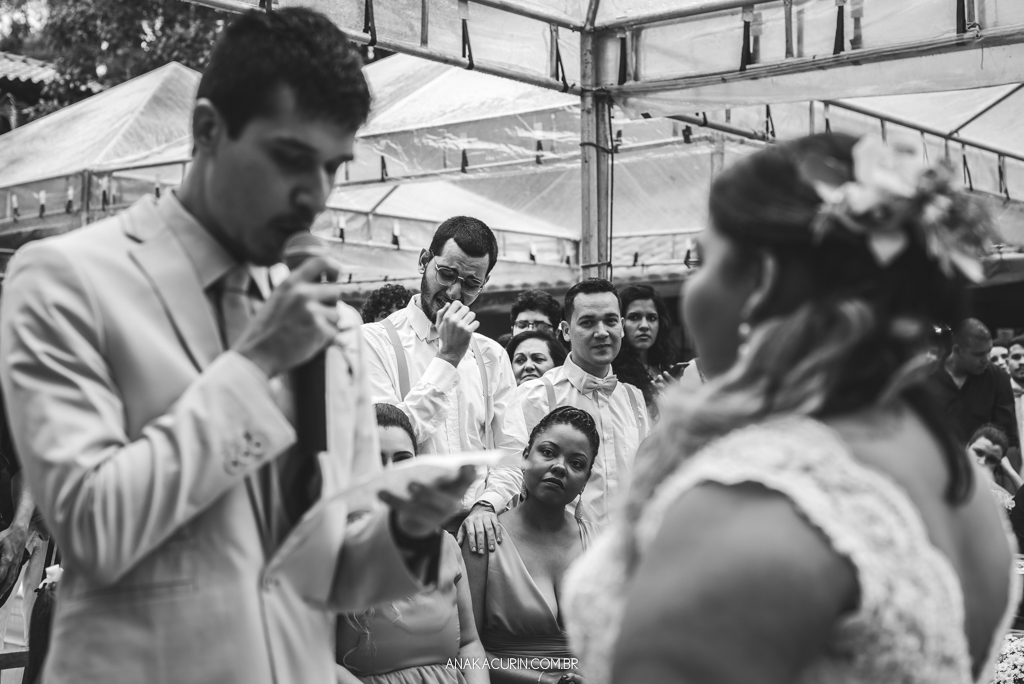 Emociante troca de votos no casamento da blogueira Mariana Rodrigues e Diego Neves