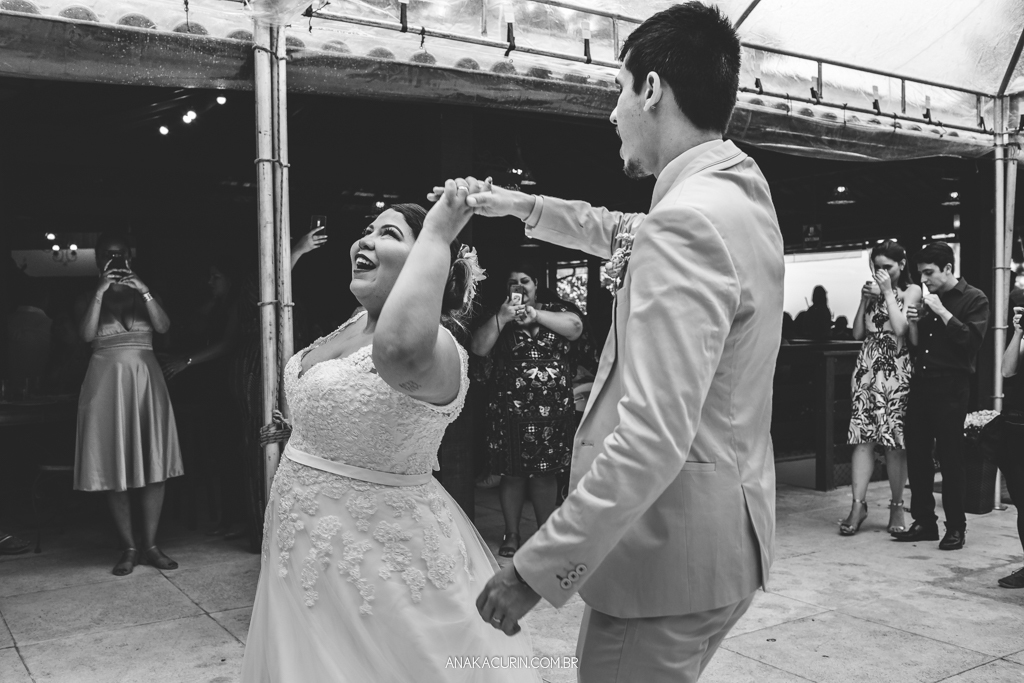 Festa  bombante do casamento da blogueira Mariana Rodrigues do blog sobre gordofobia Aquela Mari e Diego Neves