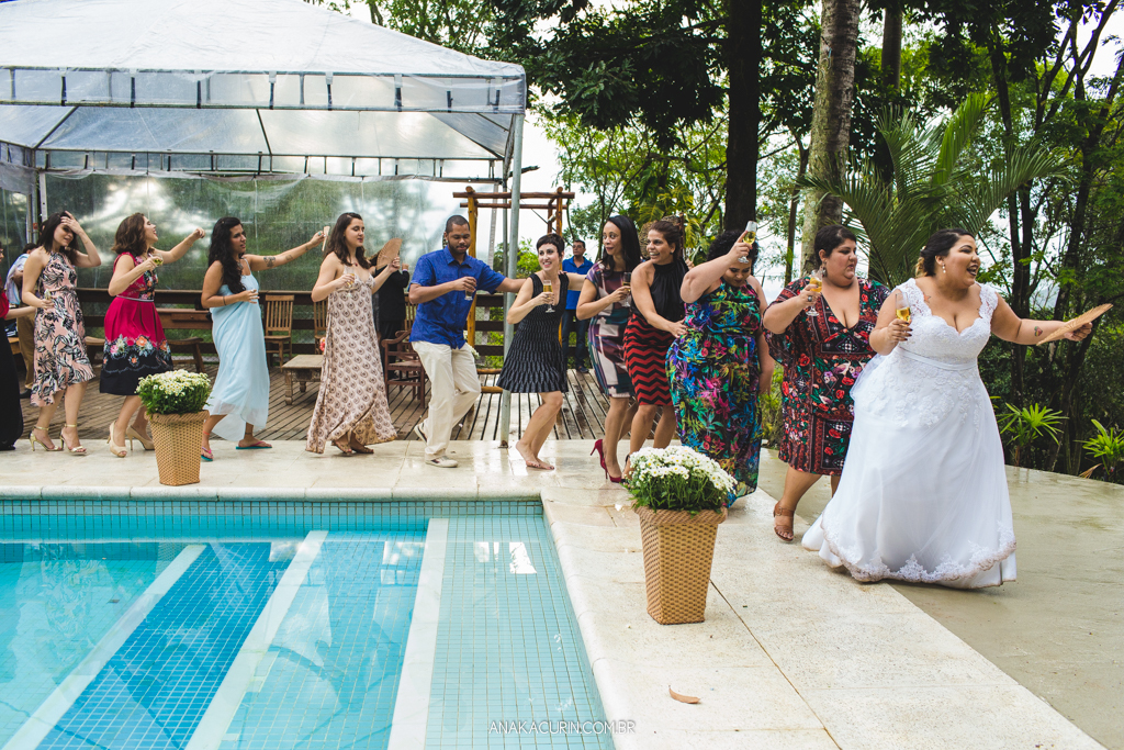 Festa  bombante do casamento da blogueira Mariana Rodrigues do blog sobre gordofobia Aquela Mari e Diego Neves