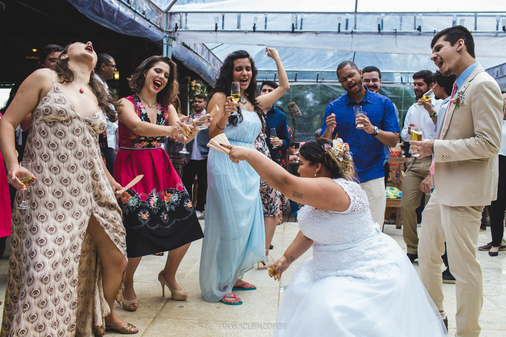 Festa  bombante do casamento da blogueira Mariana Rodrigues do blog sobre gordofobia Aquela Mari e Diego Neves