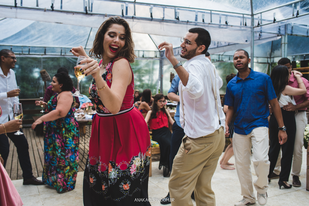 Festa  bombante do casamento da blogueira Mariana Rodrigues do blog sobre gordofobia Aquela Mari e Diego Neves