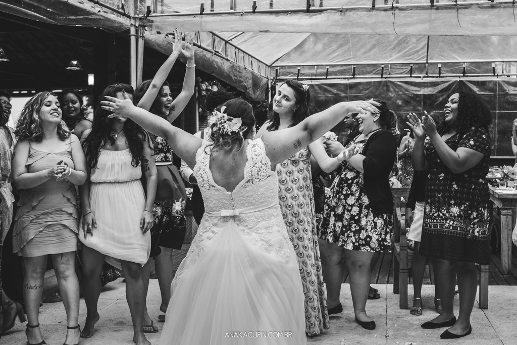 Festa  bombante do casamento da blogueira Mariana Rodrigues do blog sobre gordofobia Aquela Mari e Diego Neves