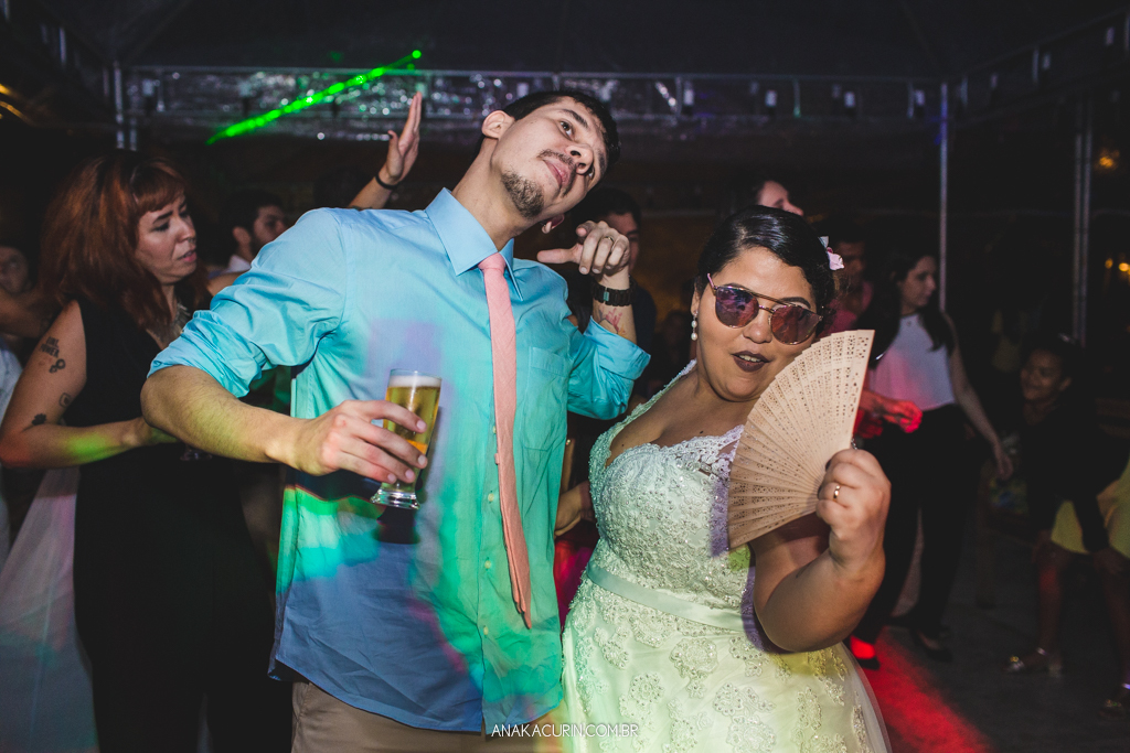 Festa  bombante do casamento da blogueira Mariana Rodrigues do blog sobre gordofobia Aquela Mari e Diego Neves