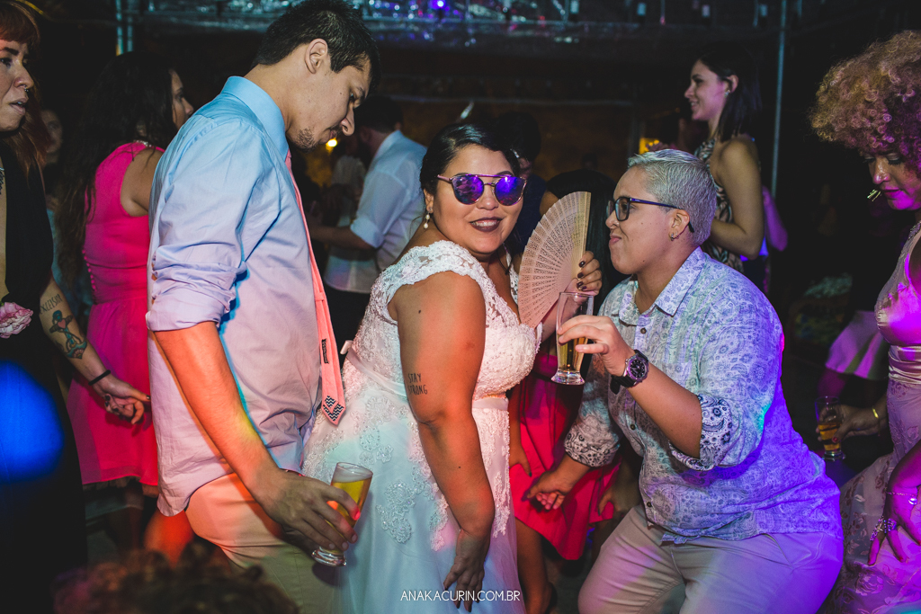 Festa  bombante do casamento da blogueira Mariana Rodrigues do blog sobre gordofobia Aquela Mari e Diego Neves