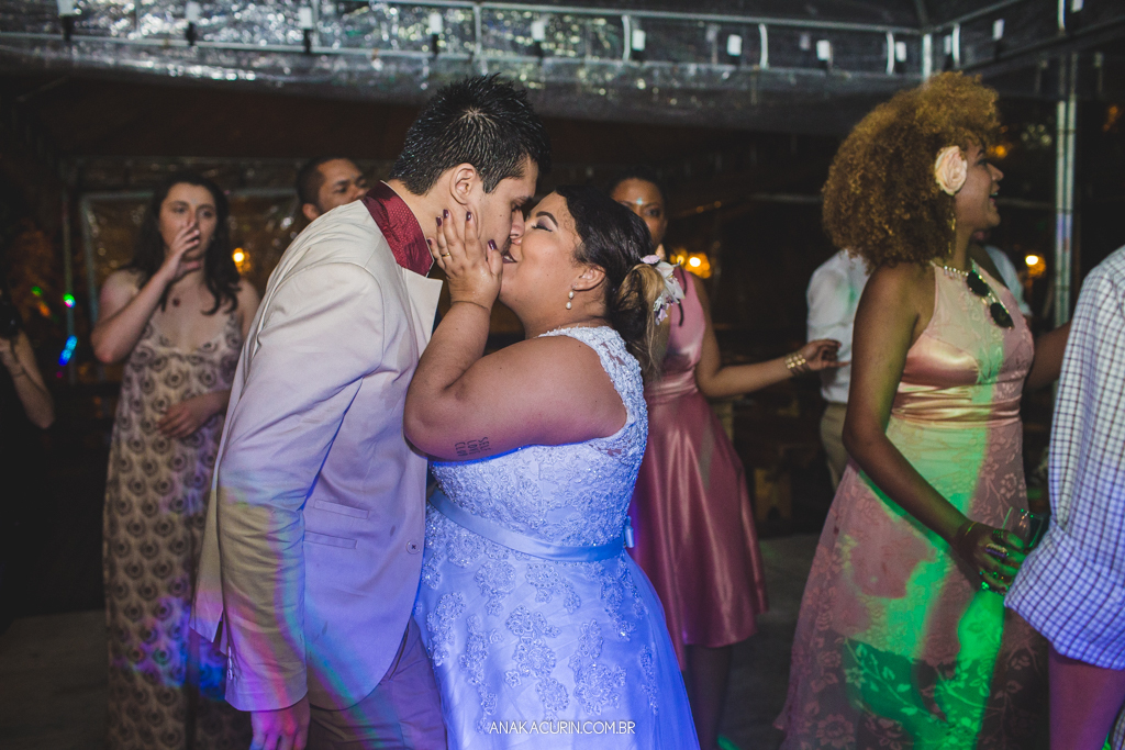 Festa  bombante do casamento da blogueira Mariana Rodrigues do blog sobre gordofobia Aquela Mari e Diego Neves