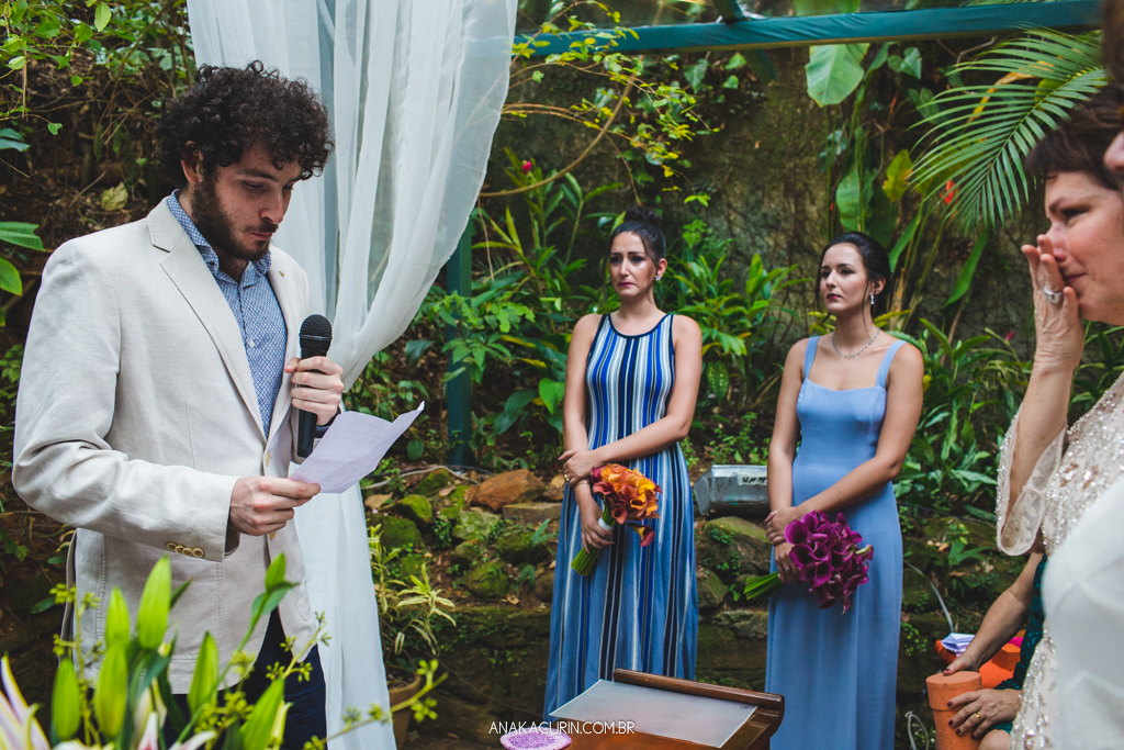 Casamento diurno Judaico homoafetivo de Bia e Léa no Horto, Rio de Janeiro, RJ.