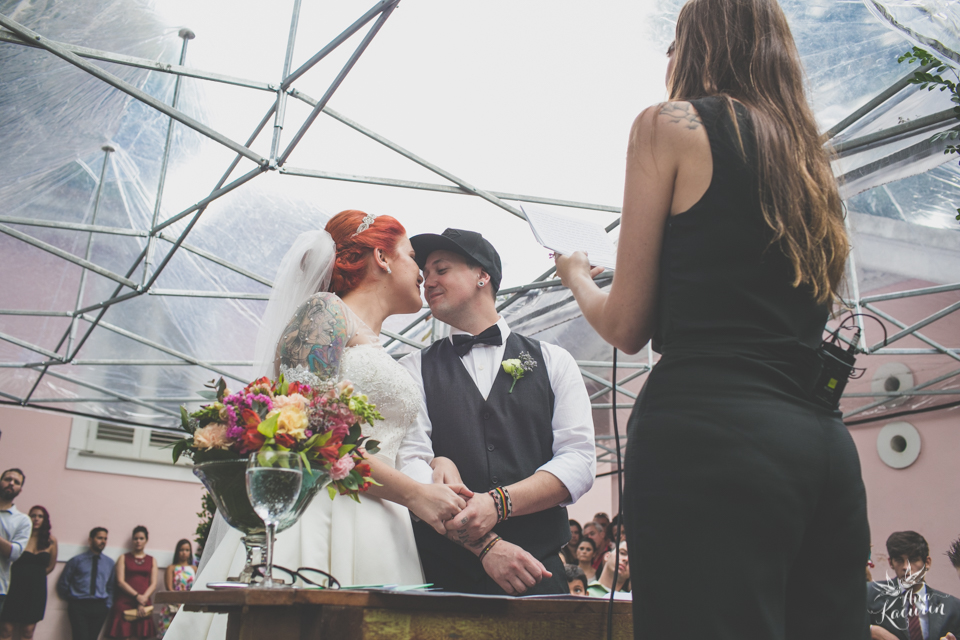 Casamento, Wedding, fotografia de casamento, fotógrafa, fotógrafo no Rio de Janeiro, Rio de Janeiro, Solar das Palmeiras, RJ, Cicy e Rogério, Oficina das Noivas, Alecrim Design Floral, Nega Fulô, Flavio Jobim, Como Será, Rede Globo, rock'n roll, rock'n ro