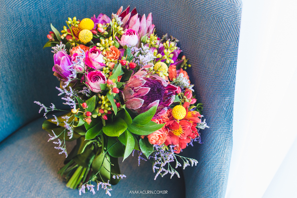 Casamento da Manu e do Bruno no Espaço 1 no Alto da Boavista no Rio de Janeiro, fotografado por Ana Kacurin